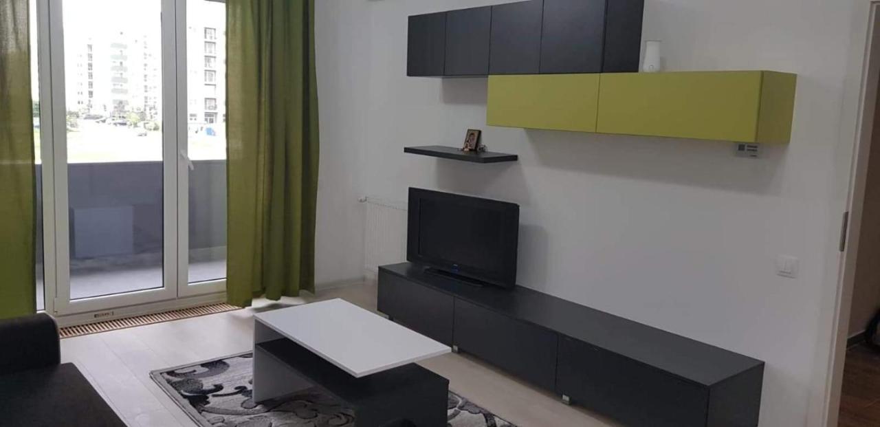 Апартаменти Apartament Modern Ioan Popasu Брашов Екстер'єр фото