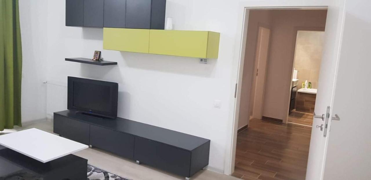Апартаменти Apartament Modern Ioan Popasu Брашов Екстер'єр фото