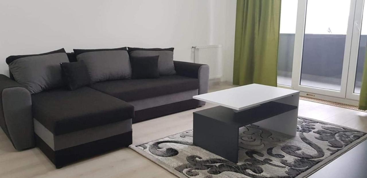 Апартаменти Apartament Modern Ioan Popasu Брашов Екстер'єр фото