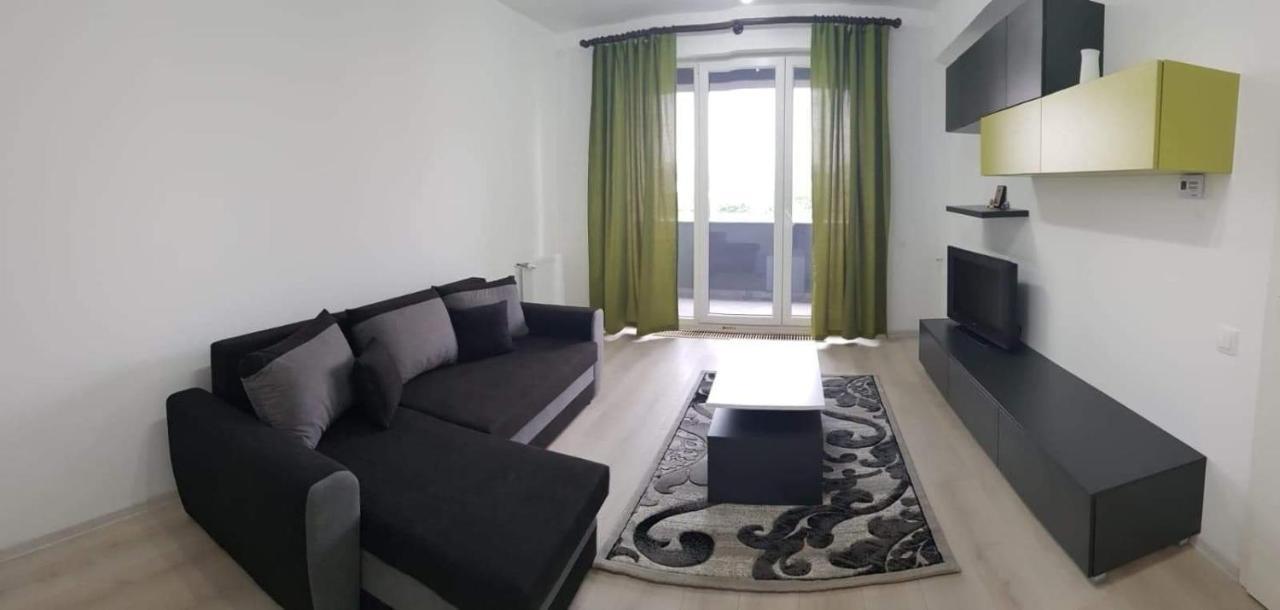 Апартаменти Apartament Modern Ioan Popasu Брашов Екстер'єр фото
